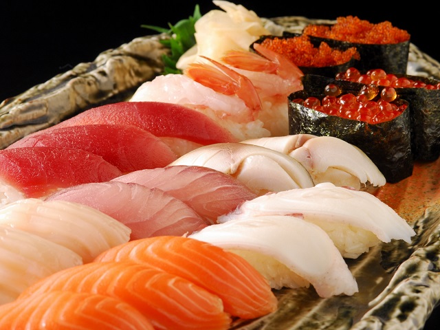 Osaka’s late-night sushi restaurant is perfect for night owls