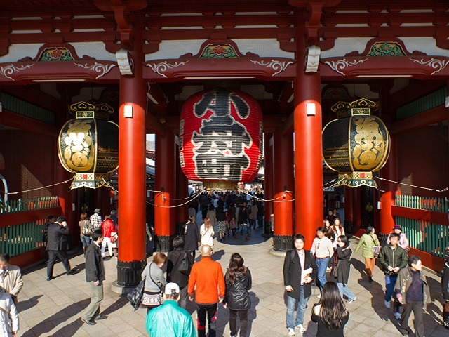 Japan travel guide: Sensoji Temple