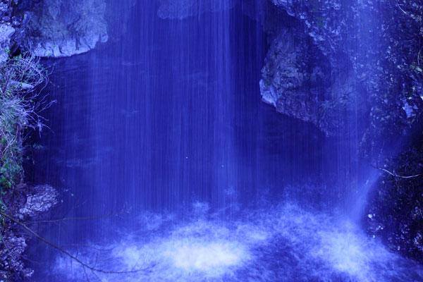 Inazumi Underwater Stalactite Cave
