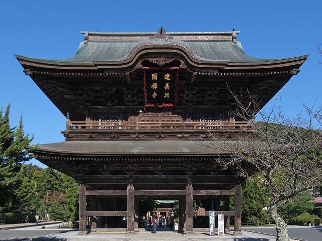 Kamakura National Treasure - Kenchoji Temple