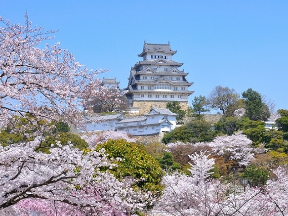 Hyogo | Home to Prominent Castle - Himeji Castle