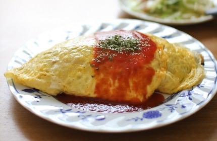 Omelette Over Fried Rice with Ketchup