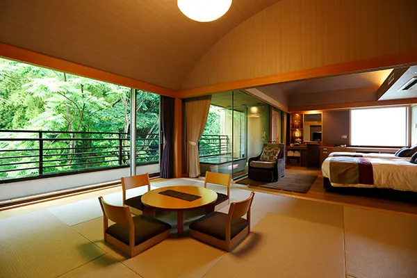 Hakone Kamon — Yumoto, Hakone-machi, Ashigarashimo-gun, 神奈川県