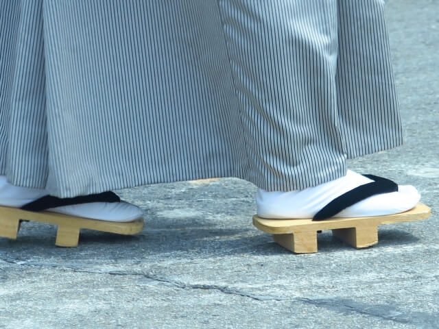 Geta sandals hi-res stock photography and images - Alamy