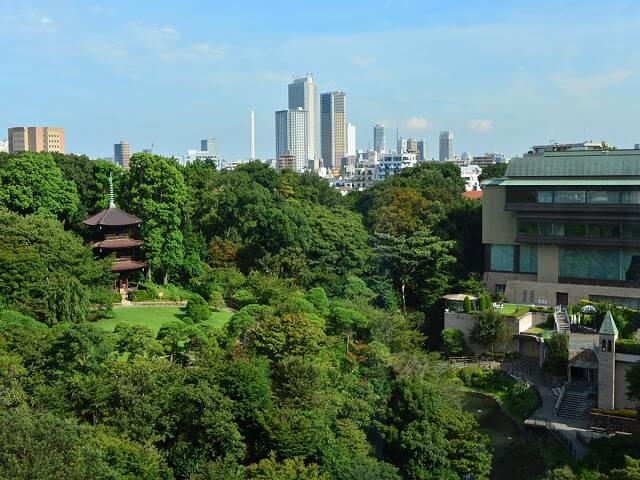 Travel Japan: Hotel Chinzanso Nature Garden