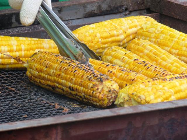 2) Yatai Food (grilled corn though)