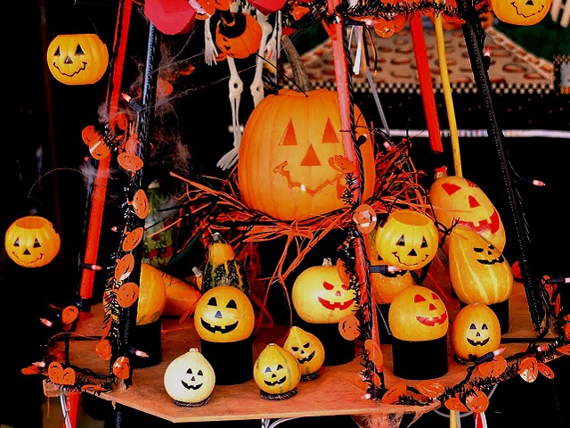 Happy Halloween from Japan Deluxe Tours!