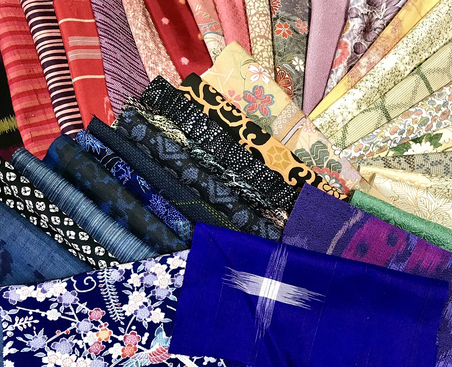 Kimono Offcuts Shopping in Kyoto