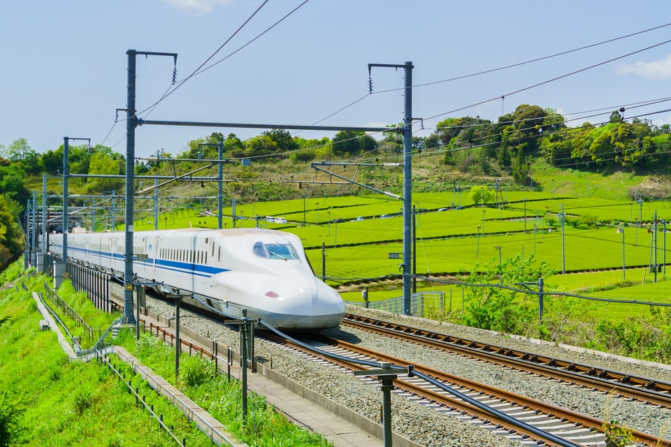 The Fastest and Safest Train - Shinkansen