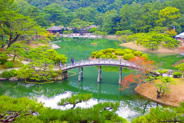 Kagawa Ritsurin Garden | Beautiful Landscape Garden with Borrowed Scenery